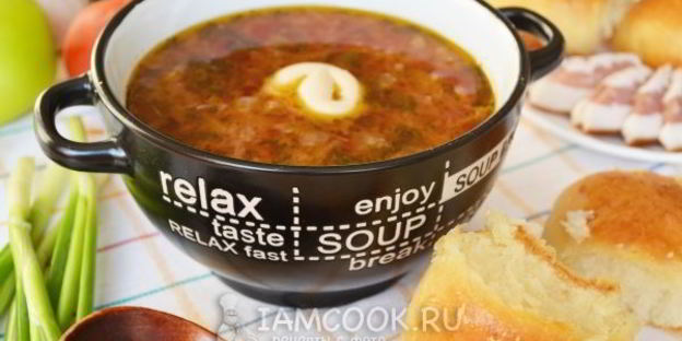 борщ с пампушками