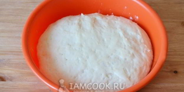 борщ с пампушками