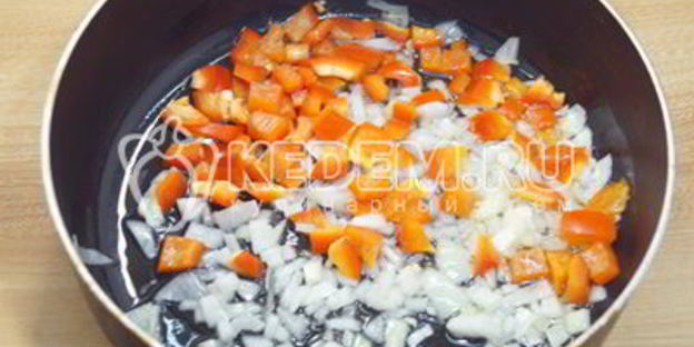 борщ со щавелем и овощами