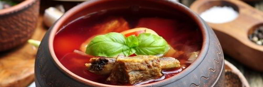 Борщ со свеклой и свежей капустой