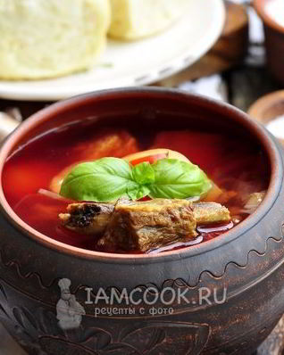 Борщ со свеклой и свежей капустой