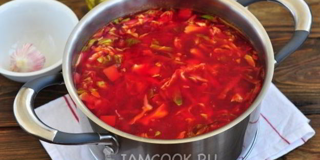 классический борщ с курицей