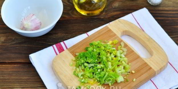 классический борщ с курицей