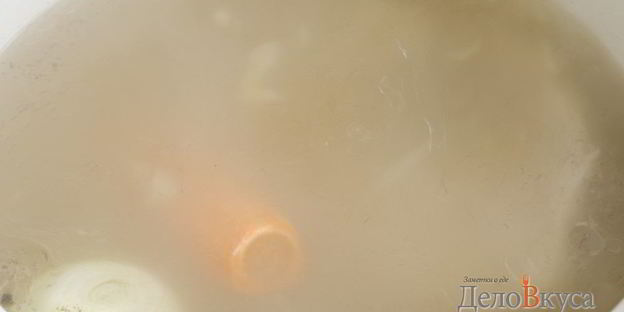 красный украинский борщ со свеклой