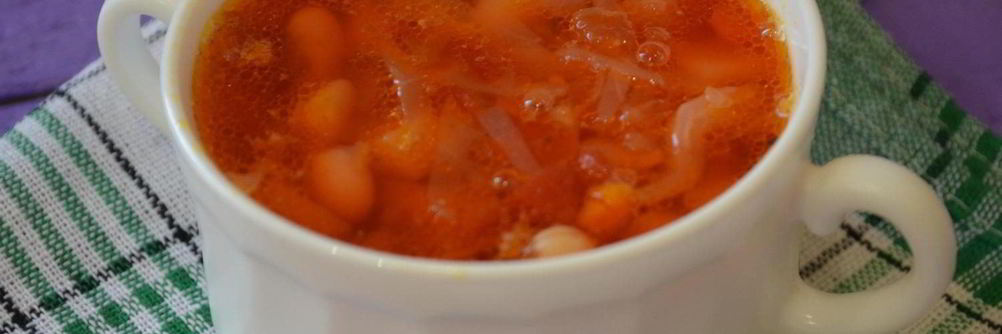 Вегетарианский борщ с фасолью