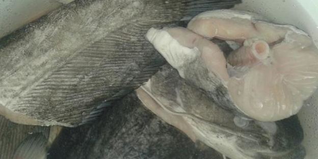 зеленый борщ с сомом