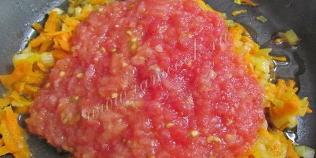 зеленый борщ со шпинатом и щавелем