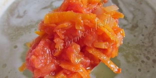 зеленый борщ со шпинатом и щавелем