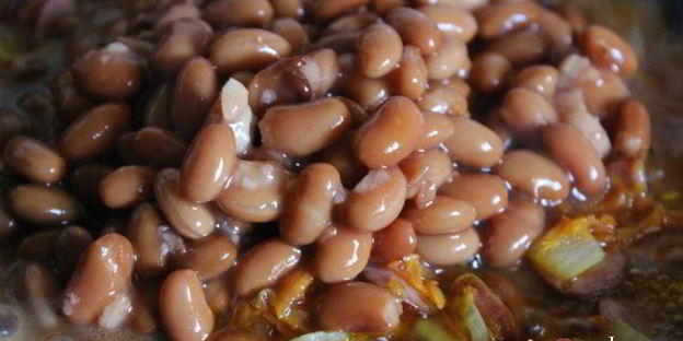 фасолевый суп с охотничьими колбасками