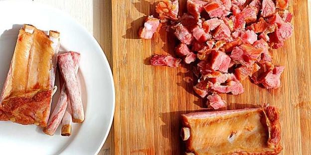 гороховый суп с копчеными ребрышками