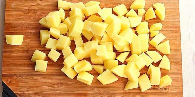 гороховый суп с копчеными ребрышками