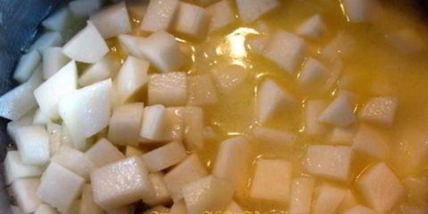 крем-суп из кольраби с мятой