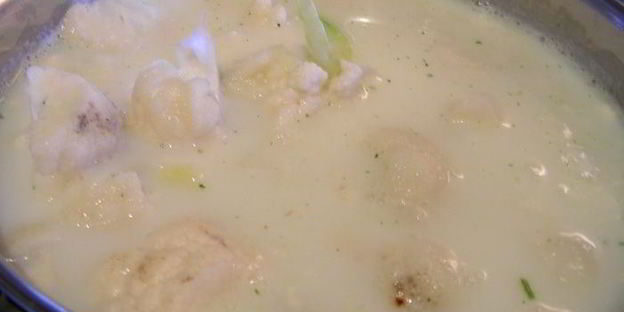 крем-суп с цветной капустой и рисом