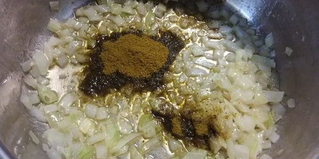 легкий крем-суп из кабачков с карри