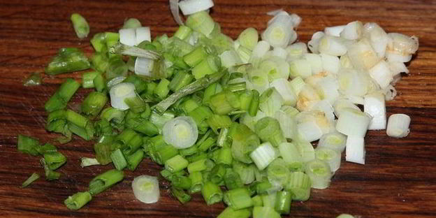 рыбный суп с икрой мойвы