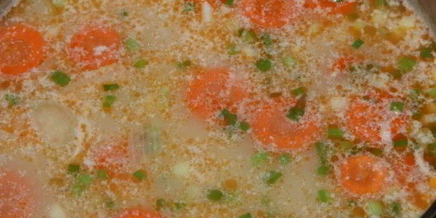 рыбный суп с икрой мойвы