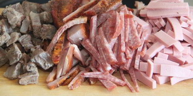 солянка мясная сборная