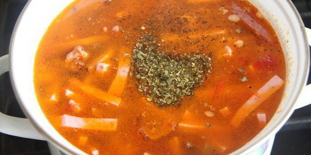 солянка мясная сборная