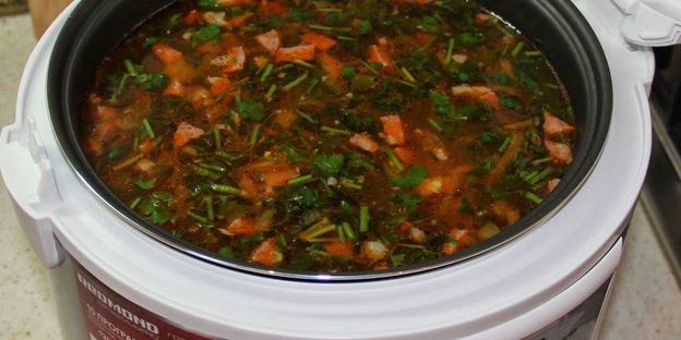 солянка в мультиварке