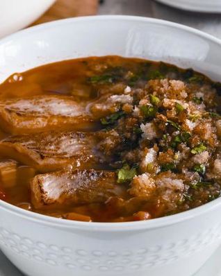 Суп из фасоли с рыбой