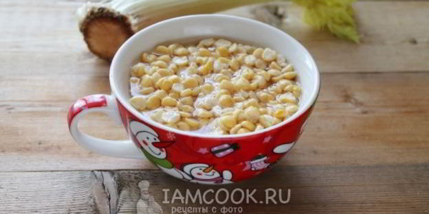 гороховый суп-пюре с варено-копченой грудинкой