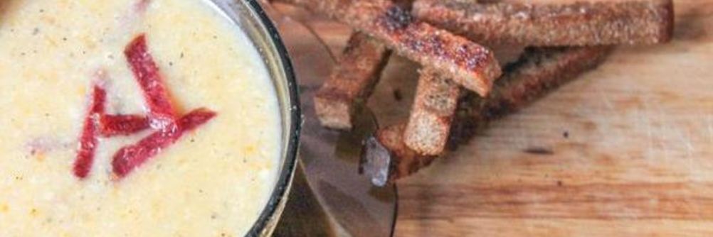 Картофельный суп-пюре с чесночными гренками