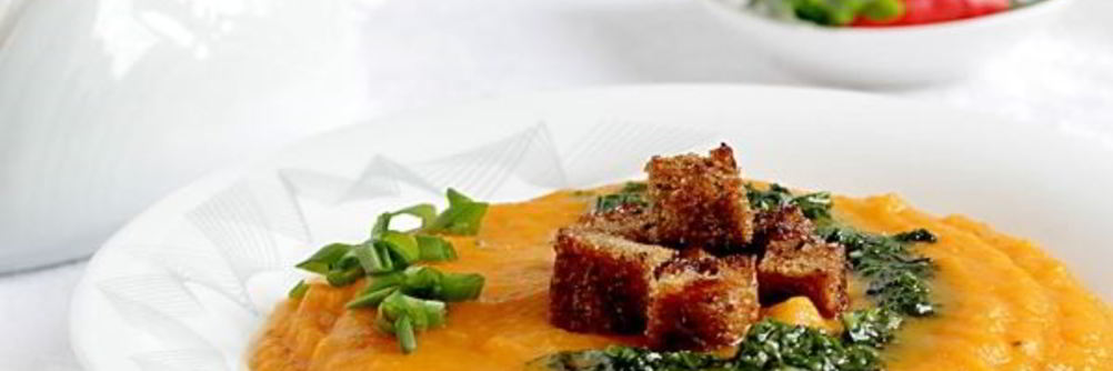 Овощной суп пюре из картофеля и моркови с имбирем