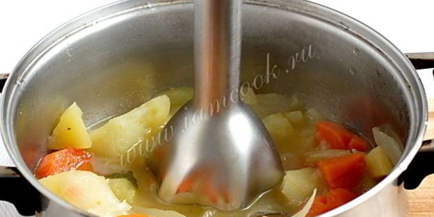 овощной суп пюре из картофеля и моркови с имбирем