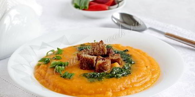 овощной суп пюре из картофеля и моркови с имбирем