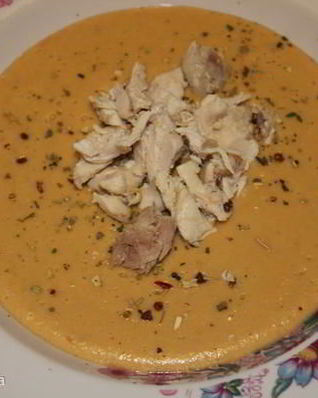 Пикантный суп-пюре из красной чечевицы