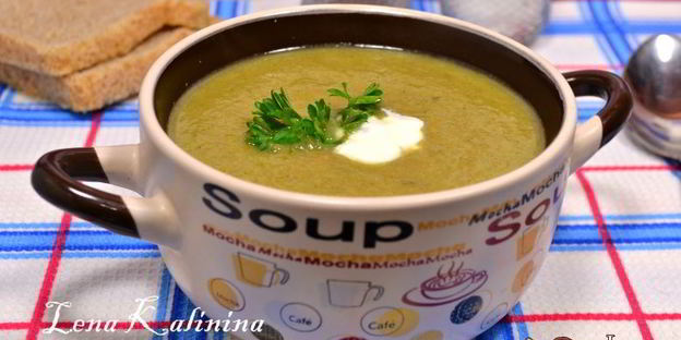 суп-пюре из брокколи и шампиньонов