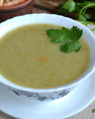 Суп-пюре из брокколи и цветной капусты