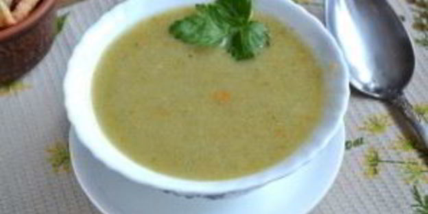 суп-пюре из брокколи и цветной капусты