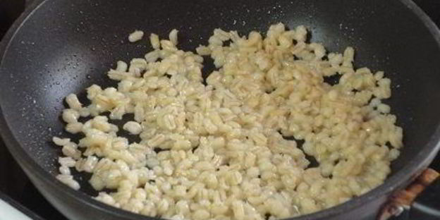 суп-пюре из кабачка и жареной перловки