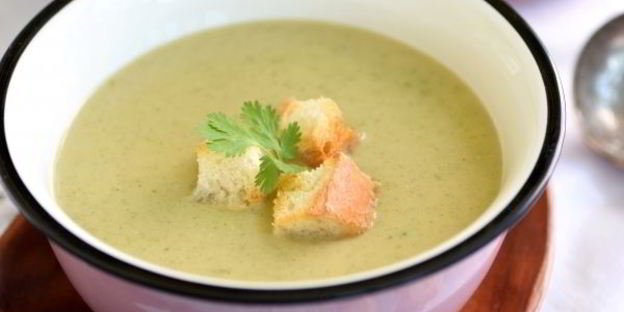 суп-пюре из кабачков со сливками