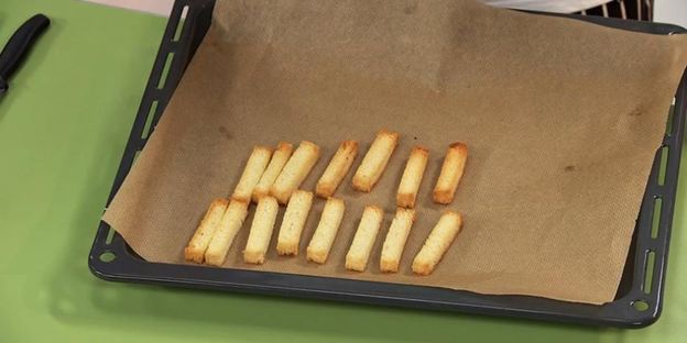 суп-пюре из копченой курицы с чечевицей и зеленым горошком