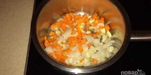 суп-пюре из красной чечевицы