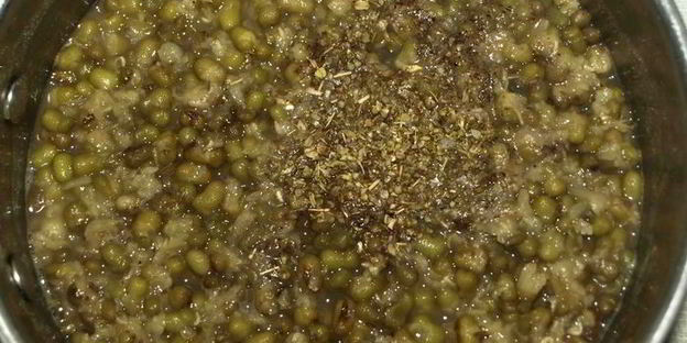 суп-пюре из маша с орегано