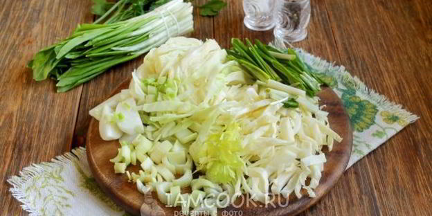 суп-пюре из сельдерея с капустой