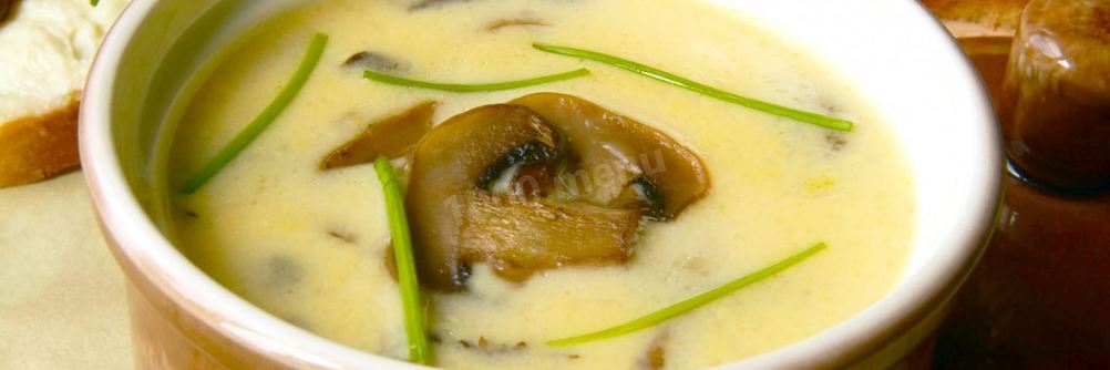 Суп-пюре из шампиньонов с плавленным сыром