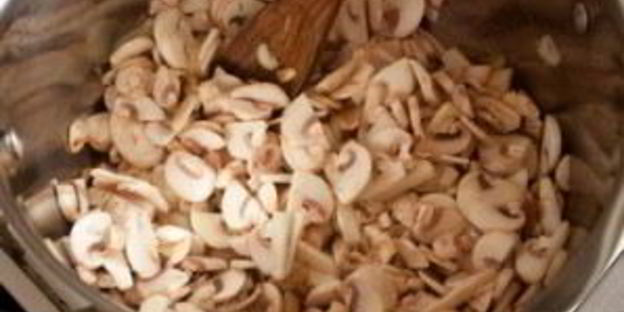 суп пюре из шампиньонов в хлебе