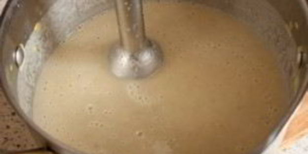 суп пюре из шампиньонов в хлебе