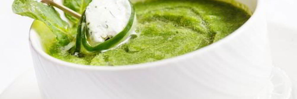 Суп-пюре из цукини с фетой и мятой