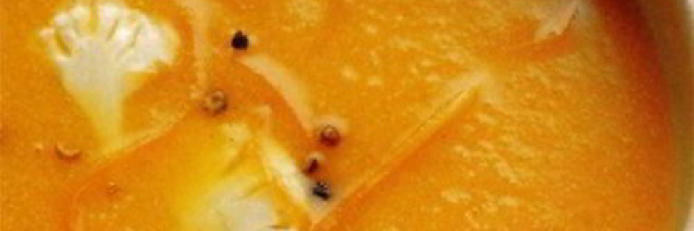 Суп-пюре из цветной капусты с морковью