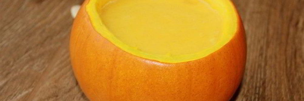 Суп-пюре из тыквы с гренками