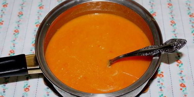 суп-пюре из запеченной тыквы и помидоров
