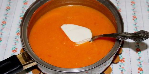 суп-пюре из запеченной тыквы и помидоров