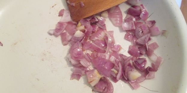 суп-пюре из зеленого горошка