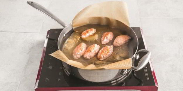 суп-пюре с кнелями из лосося