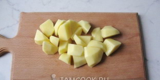 суп-пюре с тыквой и сухариками